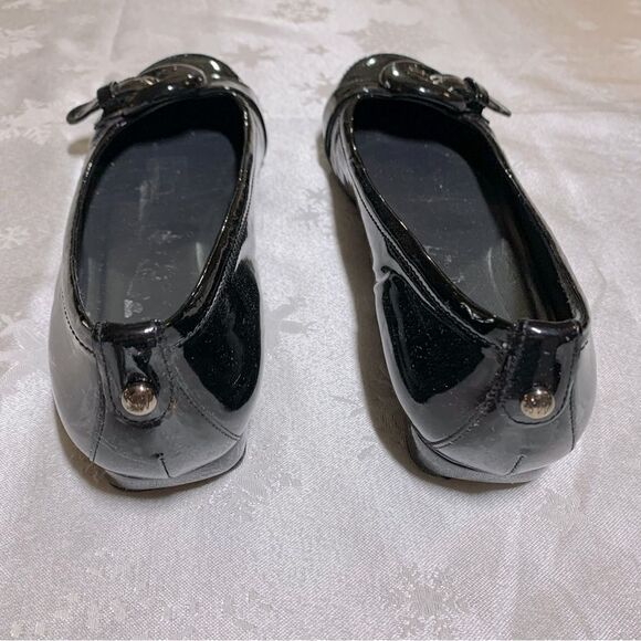 Stuart Weitzman Flats Buckle Toe Black Patent Leather Sz 9 some light toe scuff - Picture 4 of 7